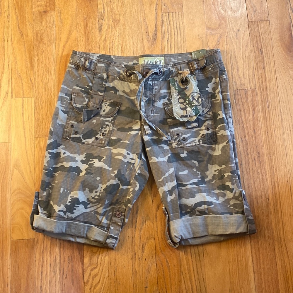 NEW Women's Nori Shorts, Size 9
